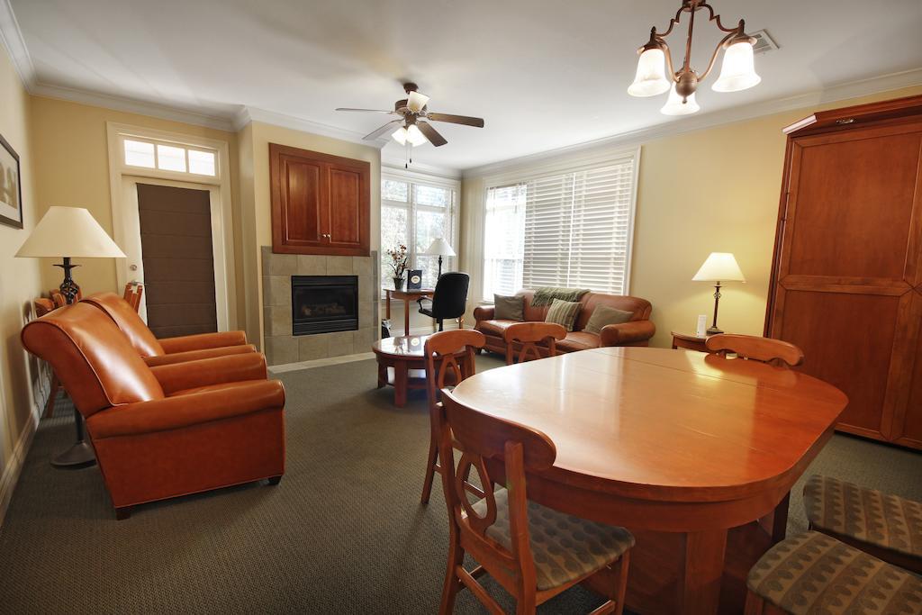 The Villas At Carter Plantation Springfield Exterior photo